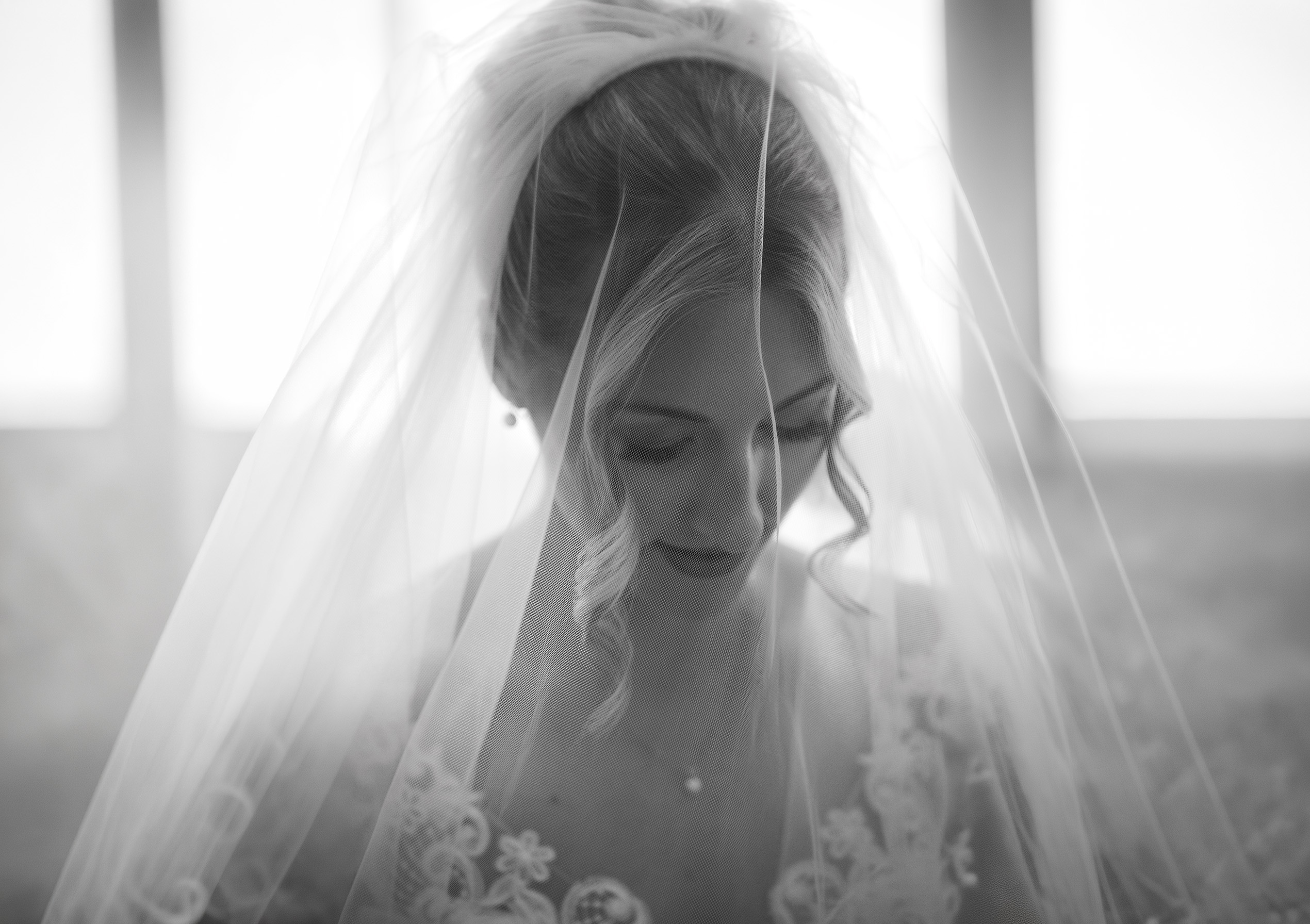 A moment with the bride before the ceremony
